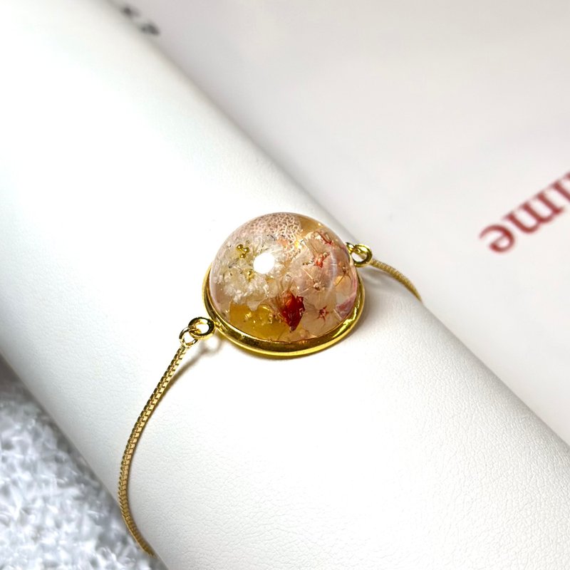 Handmade Flower Bracelet With 14K Gold Freesize Adjustable Chain (2cm Pendant) - 手链/手环 - 贵金属 多色