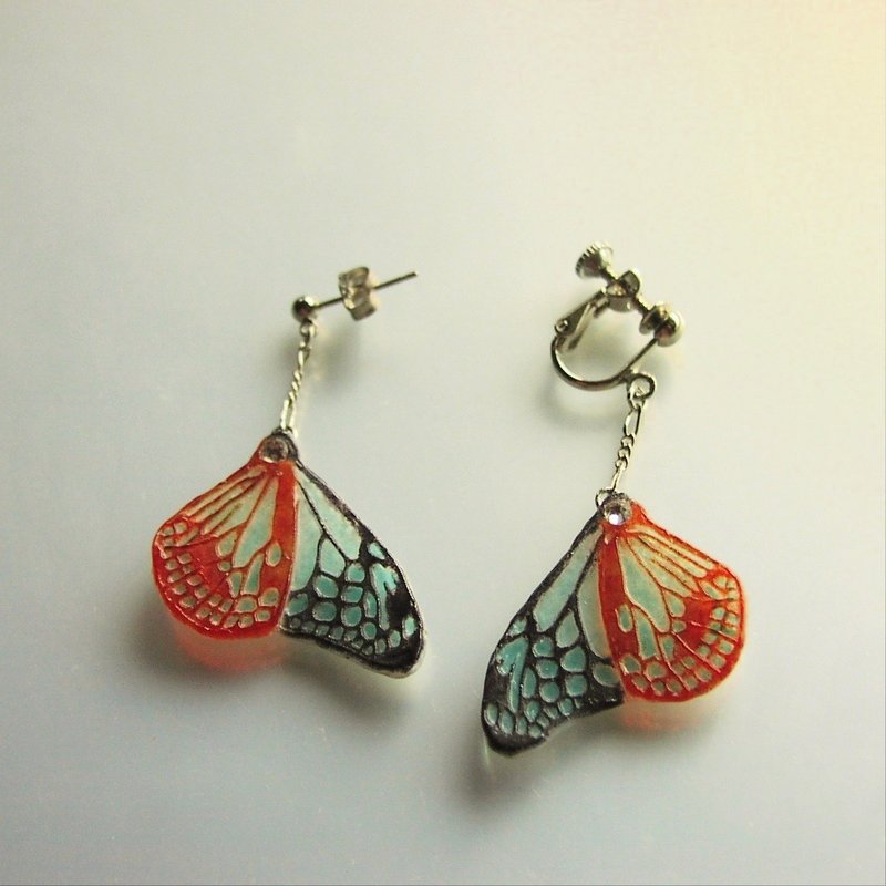 Chestnut tiger (purpura butterfly) Clip-On or earrings - 耳环/耳夹 - 玻璃 红色