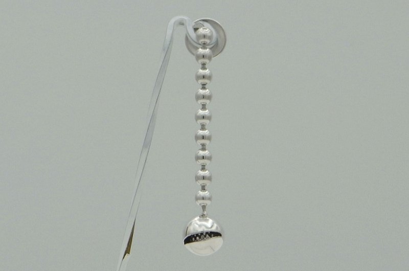 anti smile ball chain Pierce_1 type:B (s_m-O.59) 笑臉 穿孔耳环 sterling silver earring - 耳环/耳夹 - 其他金属 银色