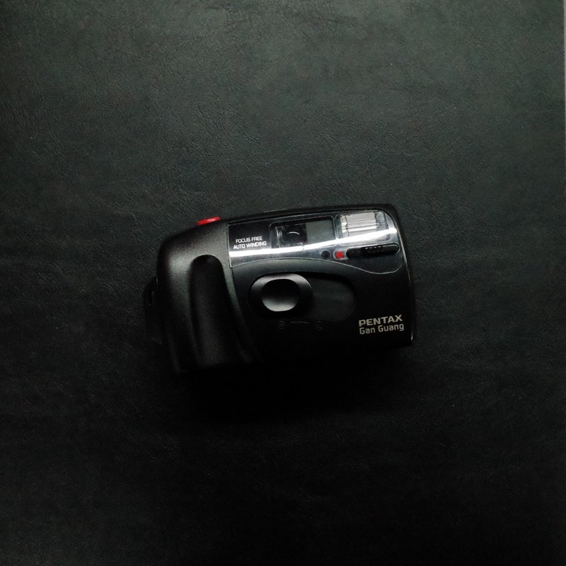 Pentax Gan Guang PG-202 135 35mm 傻瓜机 菲林相机 胶卷相机 - 相机 - 塑料 黑色