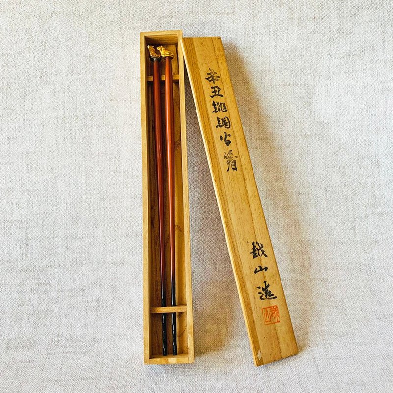 日本 阪急百货越山辛丑绯铜火箸 袖珍小金牛 1997辛丑年出品 - 筷子/筷架 - 铜/黄铜 咖啡色