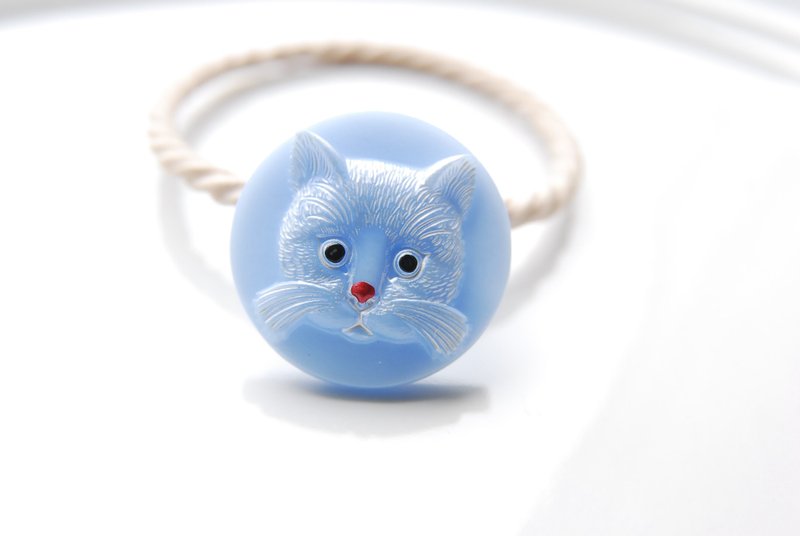 猫咪图案捷克玻璃钮扣发圈 浅蓝x米白 - 发饰 - 玻璃 蓝色
