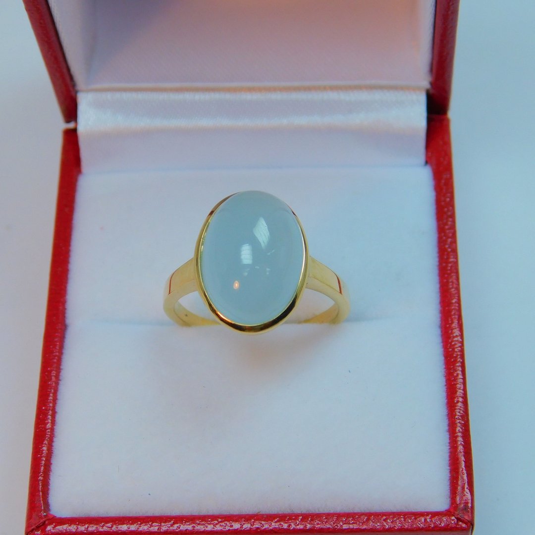14K 黄金戒指，镶嵌 5.95 克拉 AAAA 级海蓝宝石 (14x10 毫米)，采包镶设计。货号 0042 - 戒指 - 宝石 金色