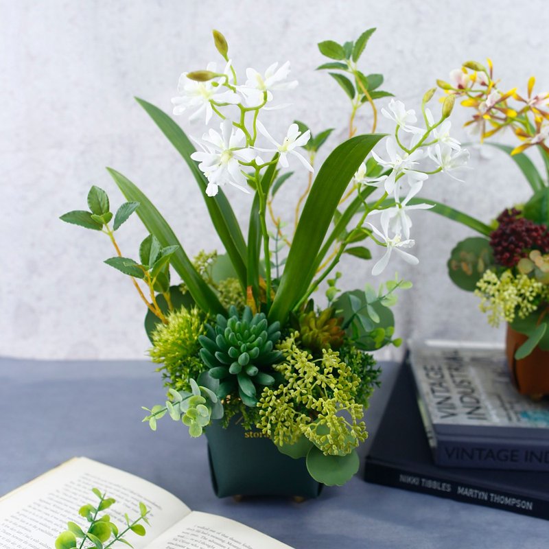 白色小兰花香氛花艺/拟真花/布置/礼物/人造花/花礼 - 植栽/盆栽 - 其他材质 