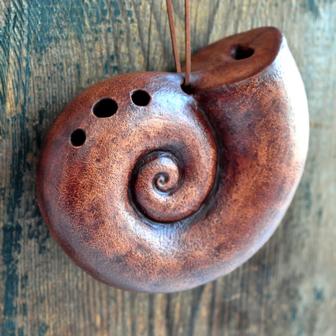 Ocarina  Ancient nautilus shell   low sound - 吉他/乐器 - 粘土 