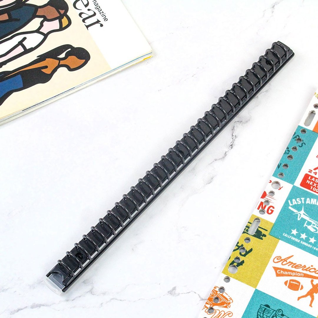 Chuyu 30孔美背拉柄夹(A4/13K适用)/DIY活页夹具(孔径13mm) - 笔记本/手帐 - 塑料 黑色