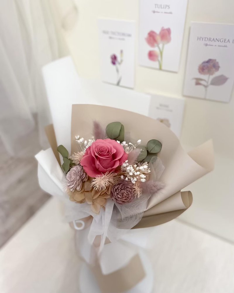 胡桃粉永生花束 永生花 情人节花束 告白 求婚 - 干燥花/捧花 - 植物．花 