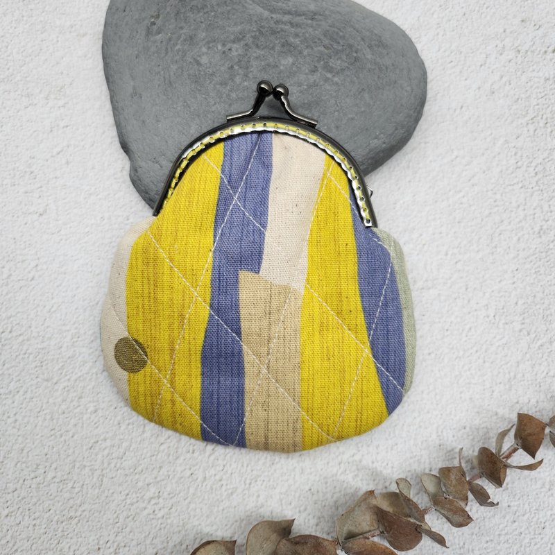 金珠口金包 小口金 贝壳零钱包 - 零钱包 - 棉．麻 