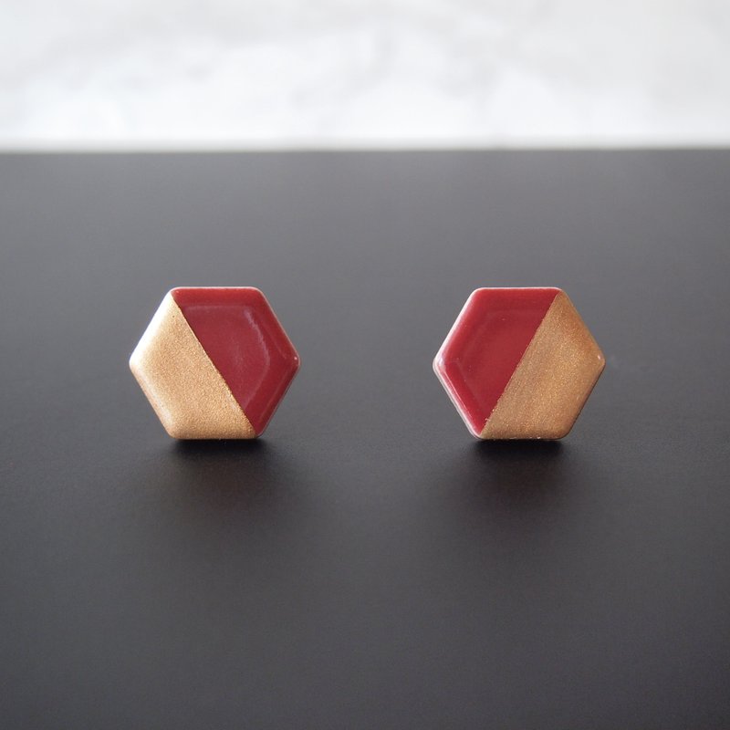 Hexagonal Mino ware two-tone (Bordeaux) Clip-On - 耳环/耳夹 - 瓷 红色