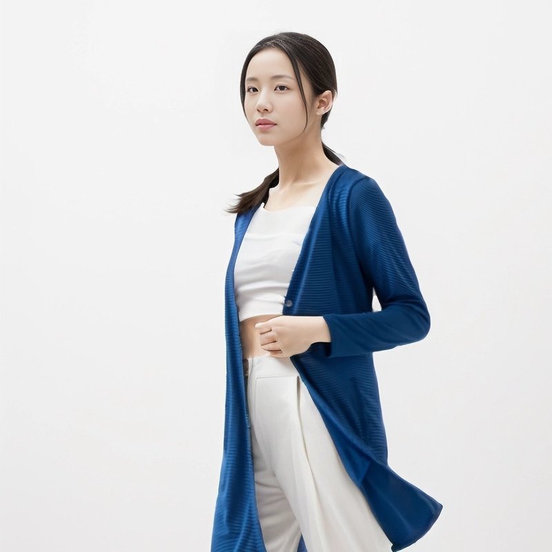 【秋冬新时尚】水润白抗UV保湿长版外套-海湛蓝 UV外套 凉感 防晒 - 女装休闲/机能外套 - 其他材质 蓝色