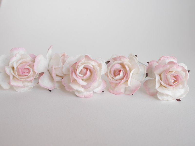Paper Flower, 25 pieces mulberry rose size 3.5 cm., pink brush white color - 其他 - 纸 粉红色