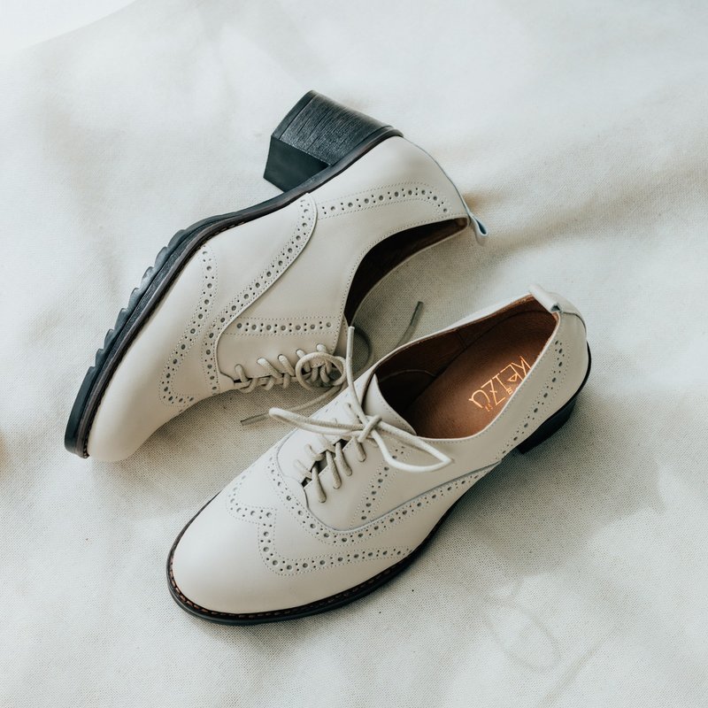 五厘米雕花牛津跟鞋 踝靴 | 米白 | 台湾手工鞋MIT - 女款牛津鞋/乐福鞋 - 真皮 白色