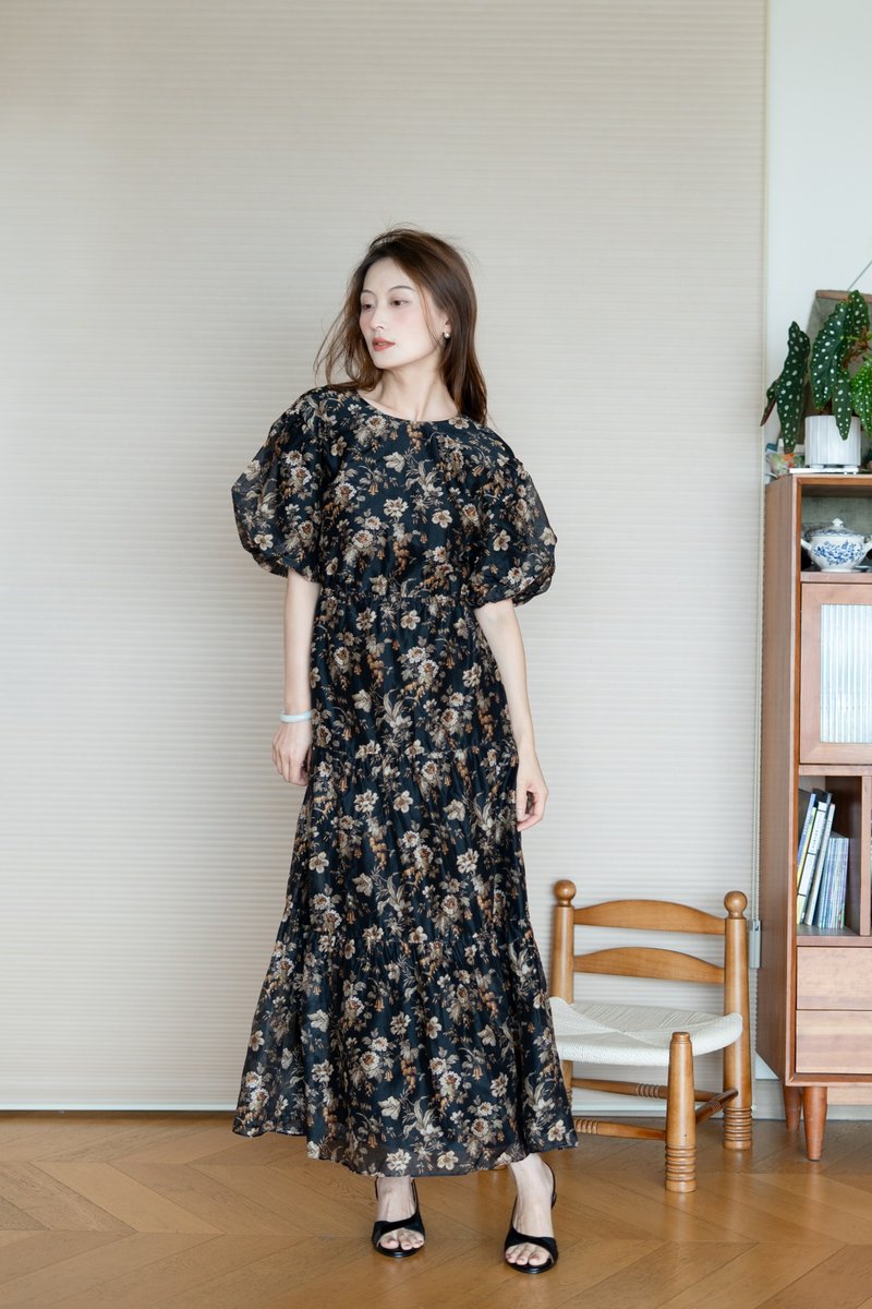泡泡袖印花收腰显瘦露背法式碎花长裙轻奢花朵连衣裙 - 洋装/连衣裙 - 棉．麻 黑色