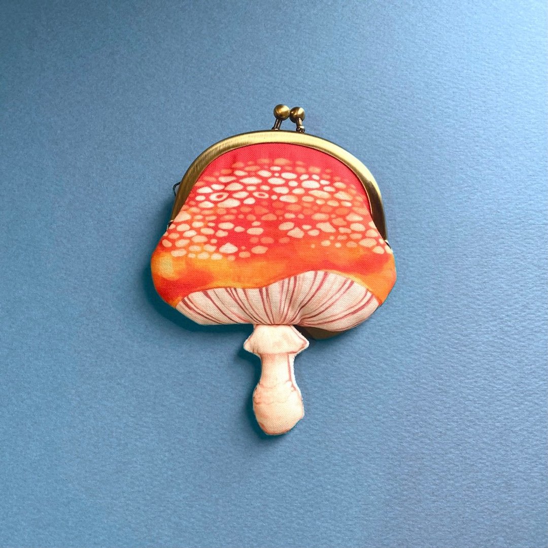 Fly agaric purse / kinoko gamaguchi purse-Amanita muscaria-wallet, coin purse, pouch, accessory case - 化妆包/杂物包 - 棉 红色
