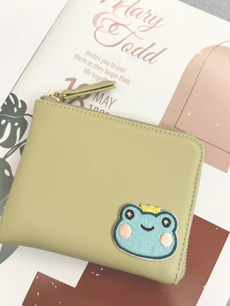 【快速出货】L型短夹 零钱包 皮夹 卡夹 小包 大容量 生日 毕业礼 - 皮夹/钱包 - 防水材质 