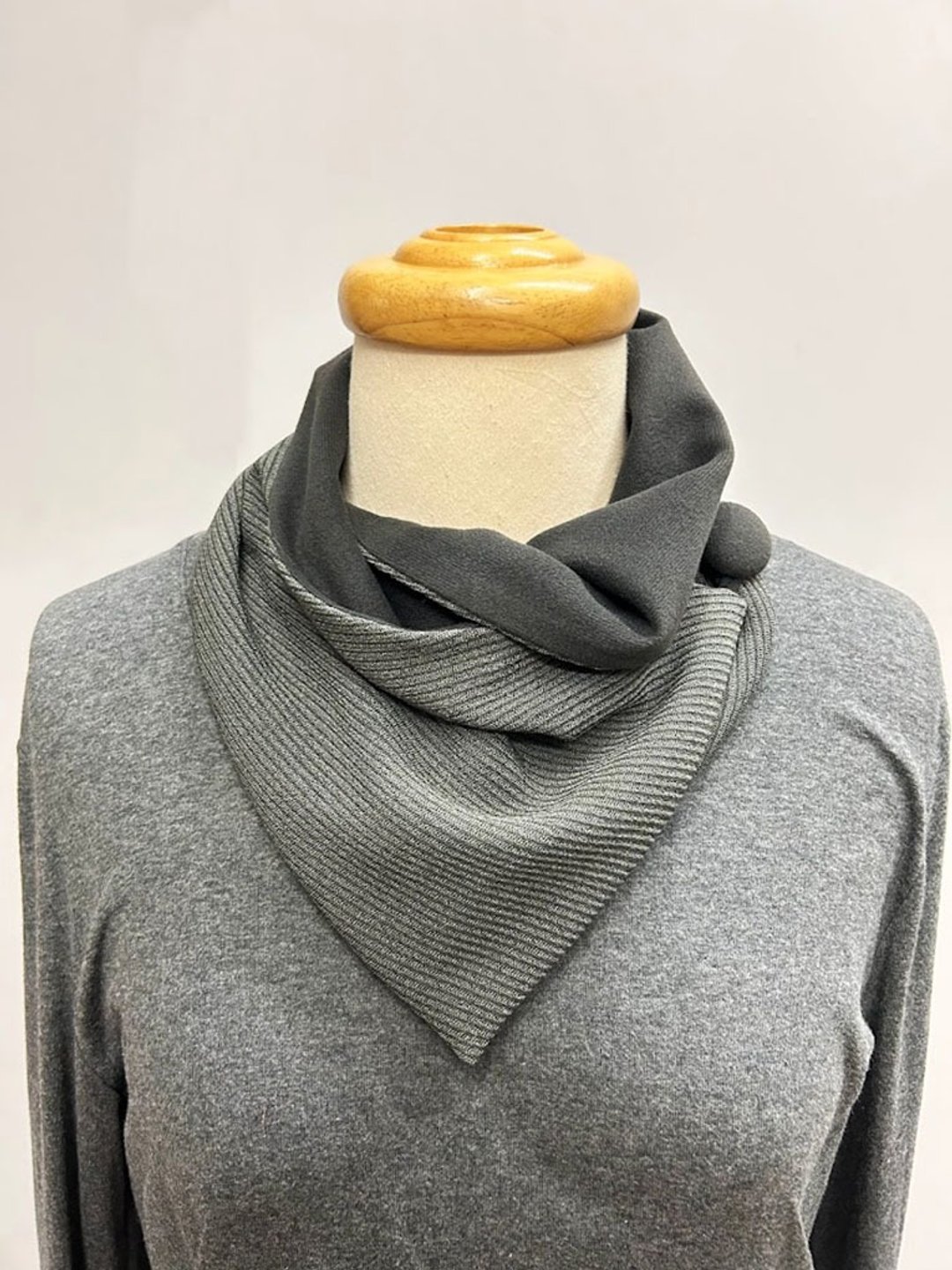 多造型保暖脖围 短围巾 颈套 男女均适用 W01-064(限量商品) - 围巾/披肩 - 其他材质 