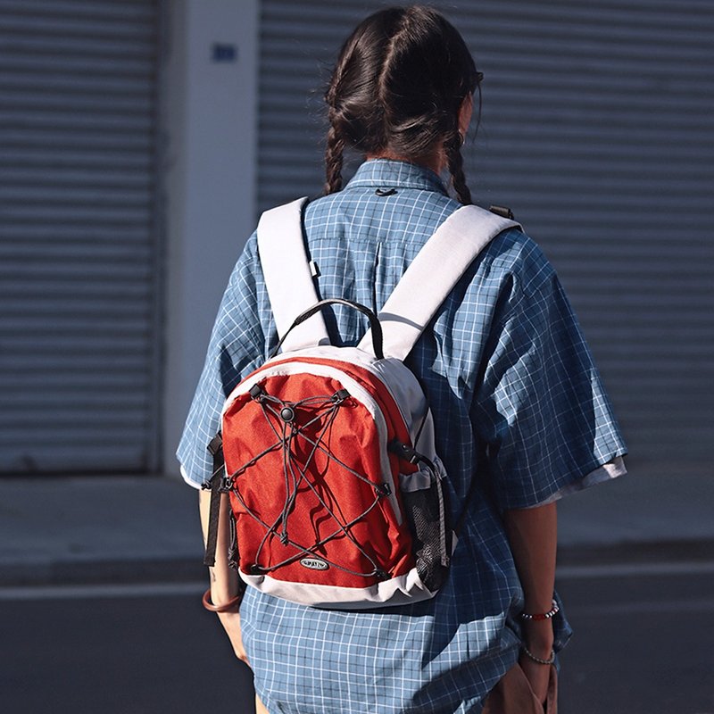 绑绳系列迷你山系双肩包 登山户外背包 短途旅行后背包 复古红 - 后背包/双肩包 - 聚酯纤维 红色