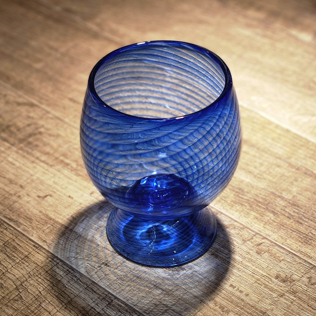 胖胖短脚杯-蓝 手作玻璃杯 纯手工吹制 - 玻璃杯 - 玻璃 蓝色