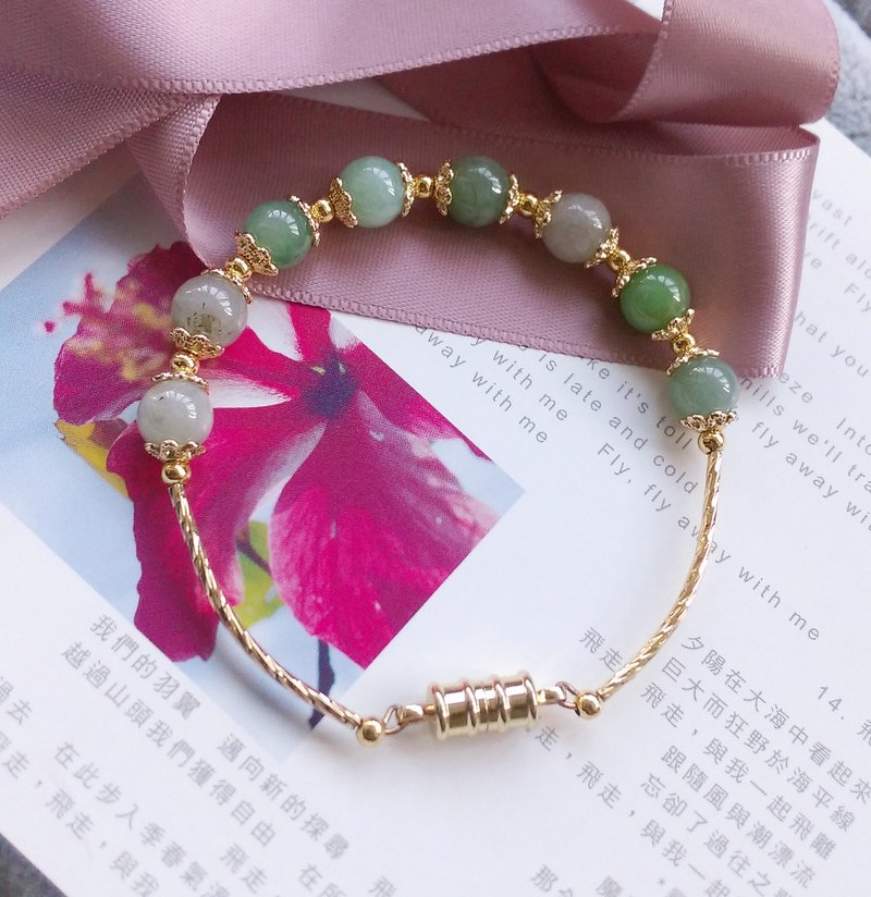 【缅甸玉A货翡翠系列】避邪顺遂 设计玉珠 14K镀金 磁扣手链 - 手链/手环 - 玉石 