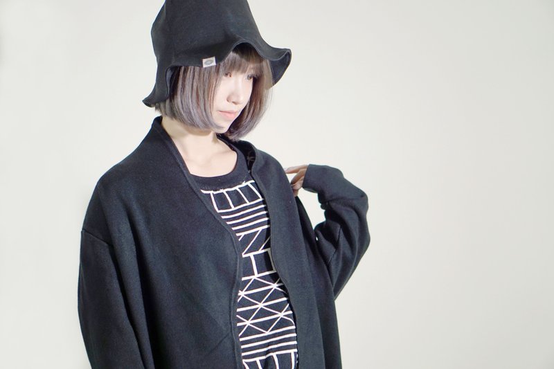 【X-BLIND】素黑长版棉质外套大衣 (中性) - 女装休闲/机能外套 - 棉．麻 黑色