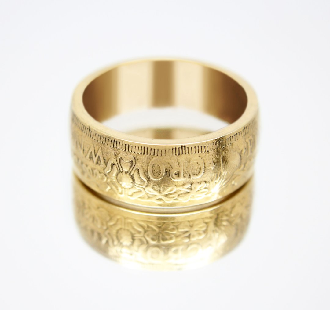 Gold Coin Ring Great Britain 1 crown 1931 (replica) 18k gold plated ring - 戒指 - 其他金属 