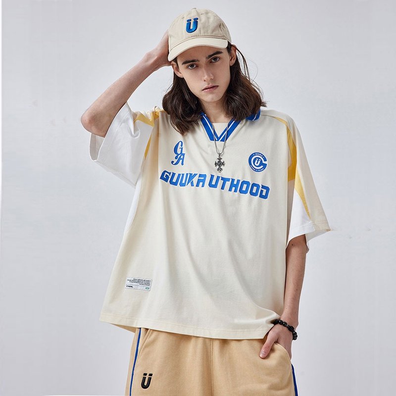 奶黄色足球短袖T恤男 撞色拼接POLO衫上衣 - 男装上衣/T 恤 - 棉．麻 卡其色