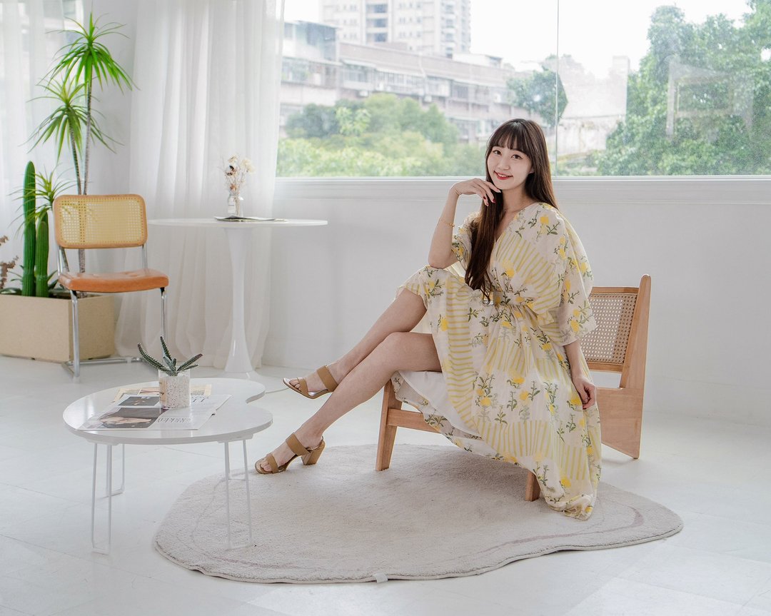 【波丽印花】维纳斯女神洋装 v领 日本千叶 油菜花 长裙 - 洋装/连衣裙 - 棉 黄色