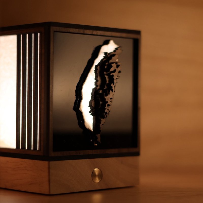 夜光岛屿Formosa/岛屿灯海/LED/USB/台湾小夜灯/礼赠品/伴手礼 - 灯具/灯饰 - 木头 咖啡色