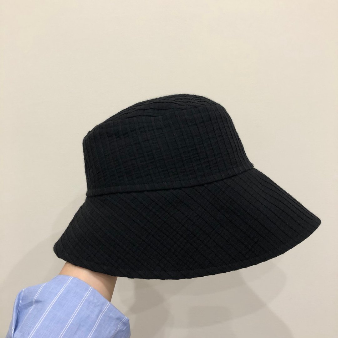 Black Bucket Hat 黑色渔夫帽 二版布料 - 帽子 - 棉 黑色