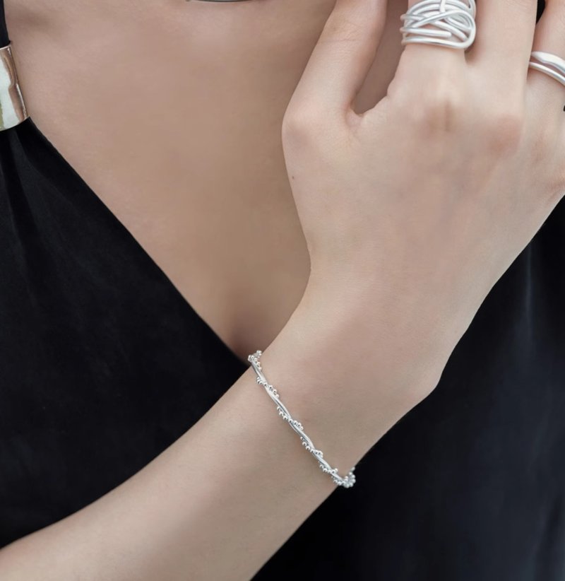 【法式簡約】925银编织绞花手链 - 手链/手环 - 银 银色