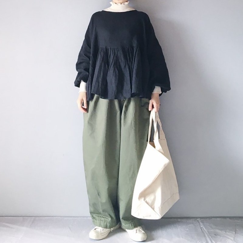 Ramie linen canvas gather blouse(long sleeve) BLACK - 女装衬衫 - 棉．麻 黑色
