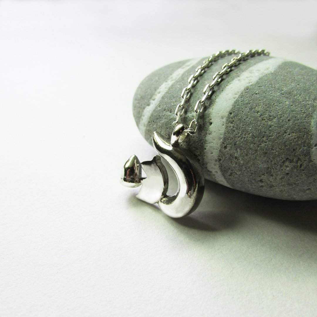 squirrel necklace_松鼠项链 | 925纯银 限量 设计师手做 动物 - 项链 - 银 银色