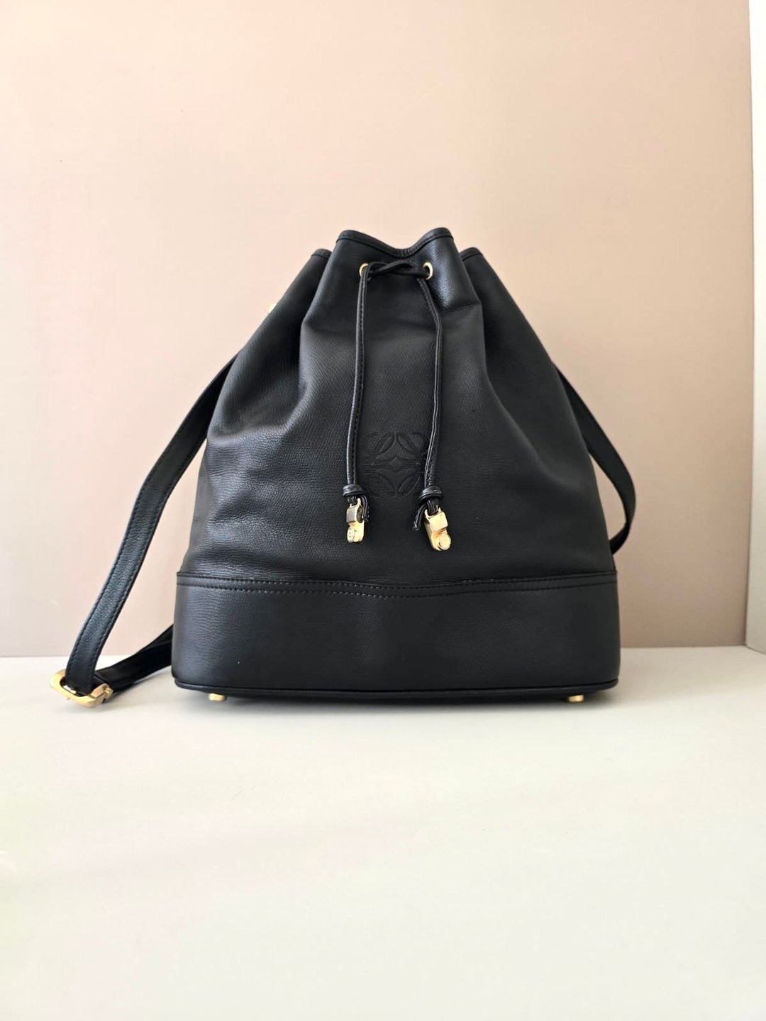 绝版古董包 Loewe 黑色中古水桶包 单肩包 皮革包 斜背复古二手包 - 侧背包/斜挎包 - 真皮 黑色