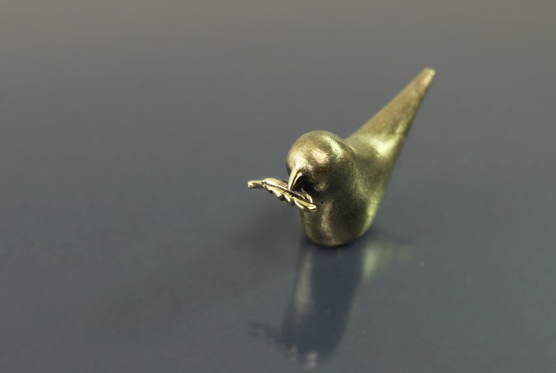 公仔麻吉系列-鸟与与羽毛 纸镇 公仔项链 - 玩偶/公仔 - 铜/黄铜 红色