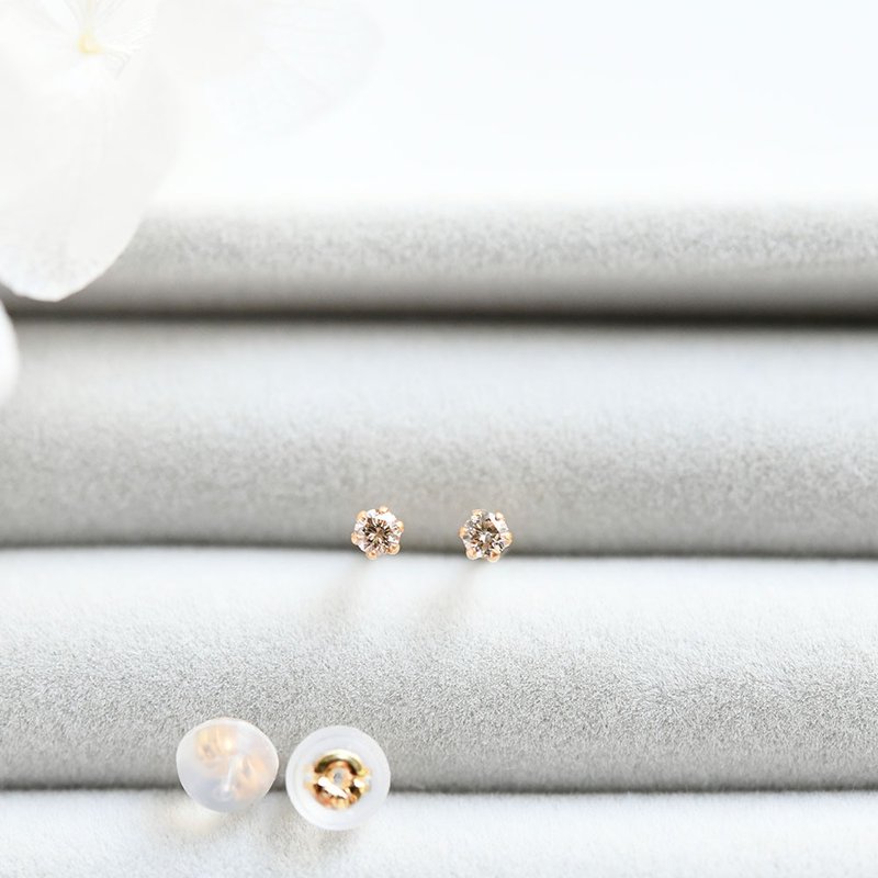 永恒不变 天然钻石铂金耳钉 4月诞生石 - 耳环/耳夹 - 宝石 