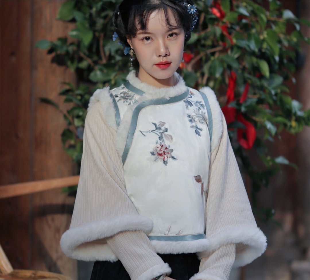 【蝶恋花】民国复古风 夹棉新中式背心 - 女装背心 - 其他材质 白色