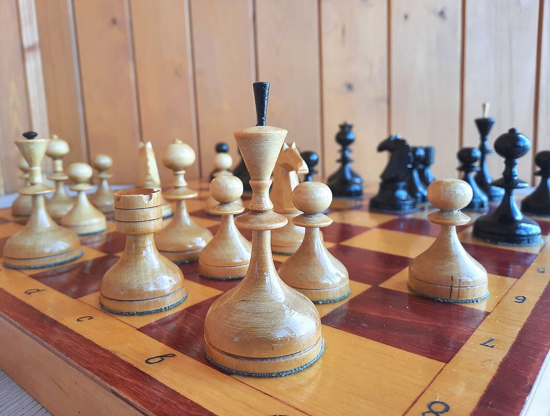 瓦尔代苏联国际象棋套装状况最佳复古俄罗斯国际象棋 1960 年代（8 厘米国王） - 桌游/玩具 - 木头 