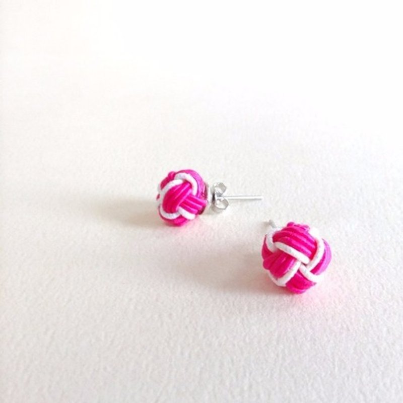 Earrings [Peony bud] Mizuhiki bicolor ball Adult cute pink - 耳环/耳夹 - 其他材质 粉红色