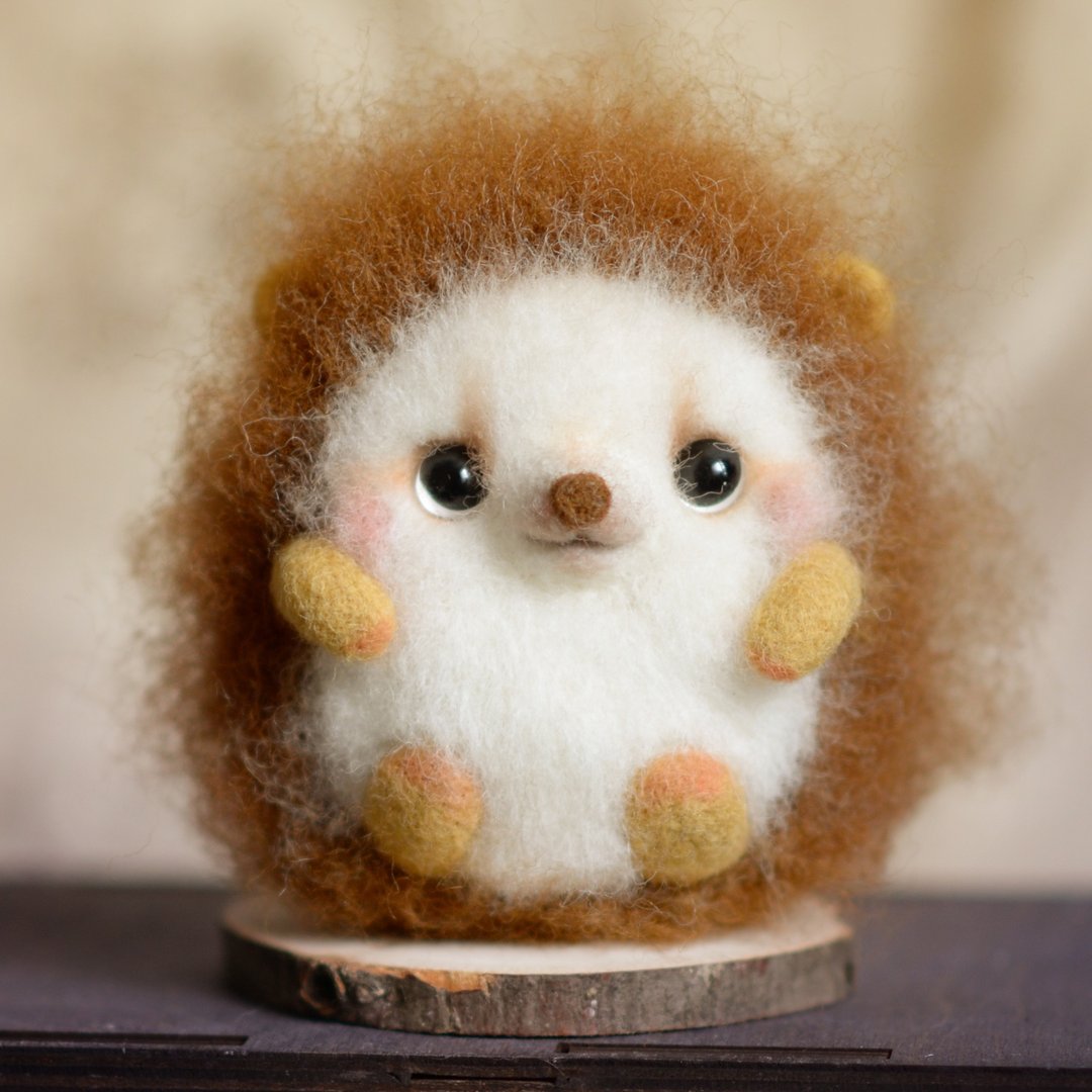 羊毛氈刺蝟寶寶  生日禮物   Felted little hedgehog toy - 玩偶/公仔 - 羊毛 