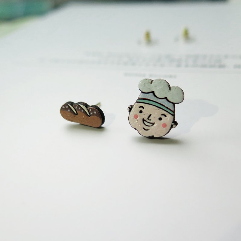 Wooden earring baker and bread - 耳环/耳夹 - 木头 咖啡色
