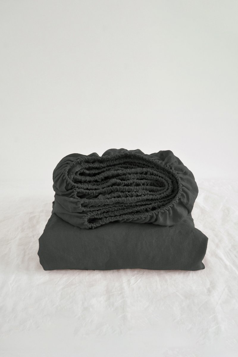 Dark gray linen fitted sheet / Softened linen bed sheet / Deep pocket - 寝具 - 亚麻 灰色