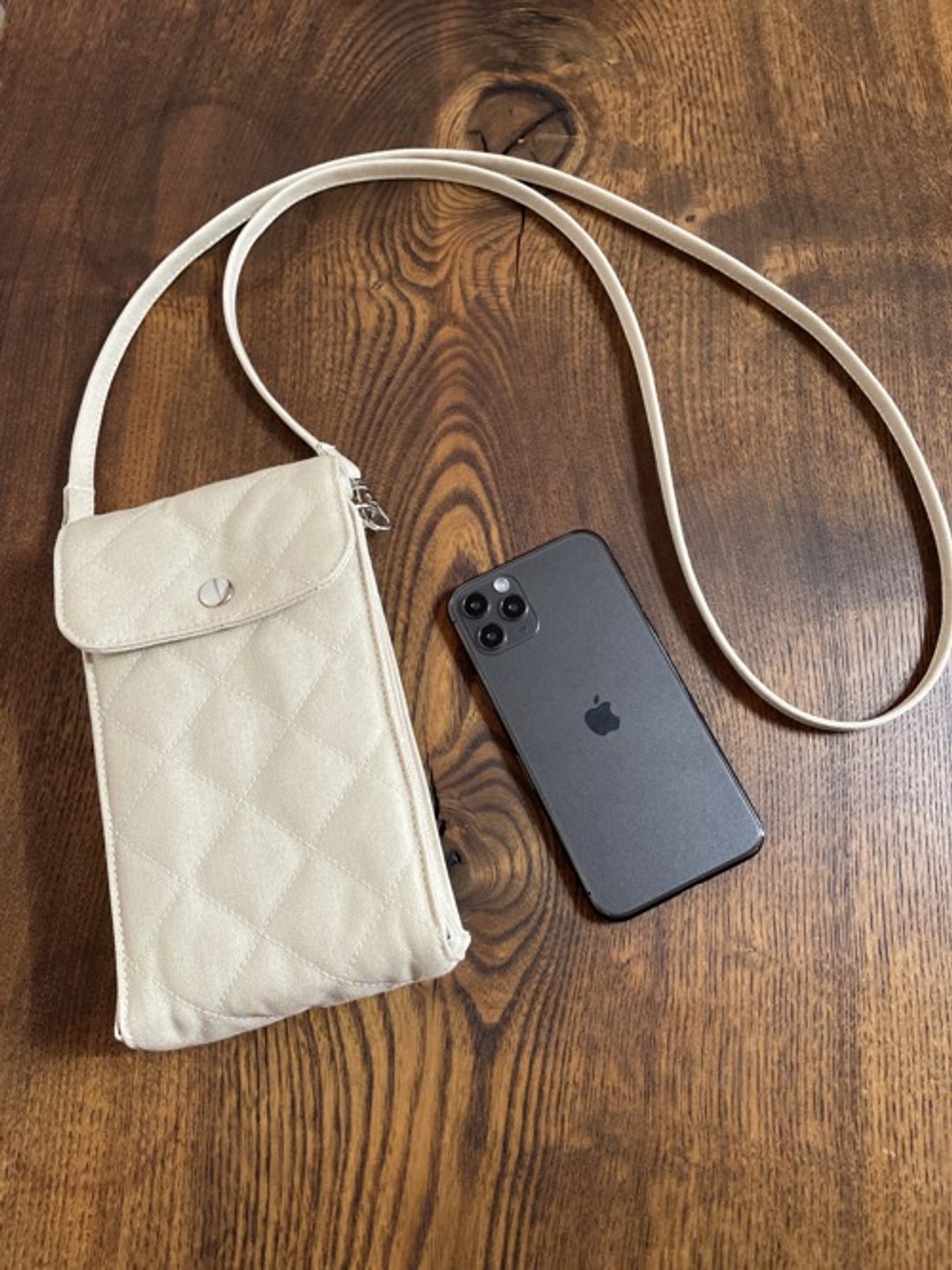 Kurashiki Canvas Quilted Smartphone Pochette Mini Shoulder Bag Smartphone Shoulder Beige - 侧背包/斜挎包 - 棉 
