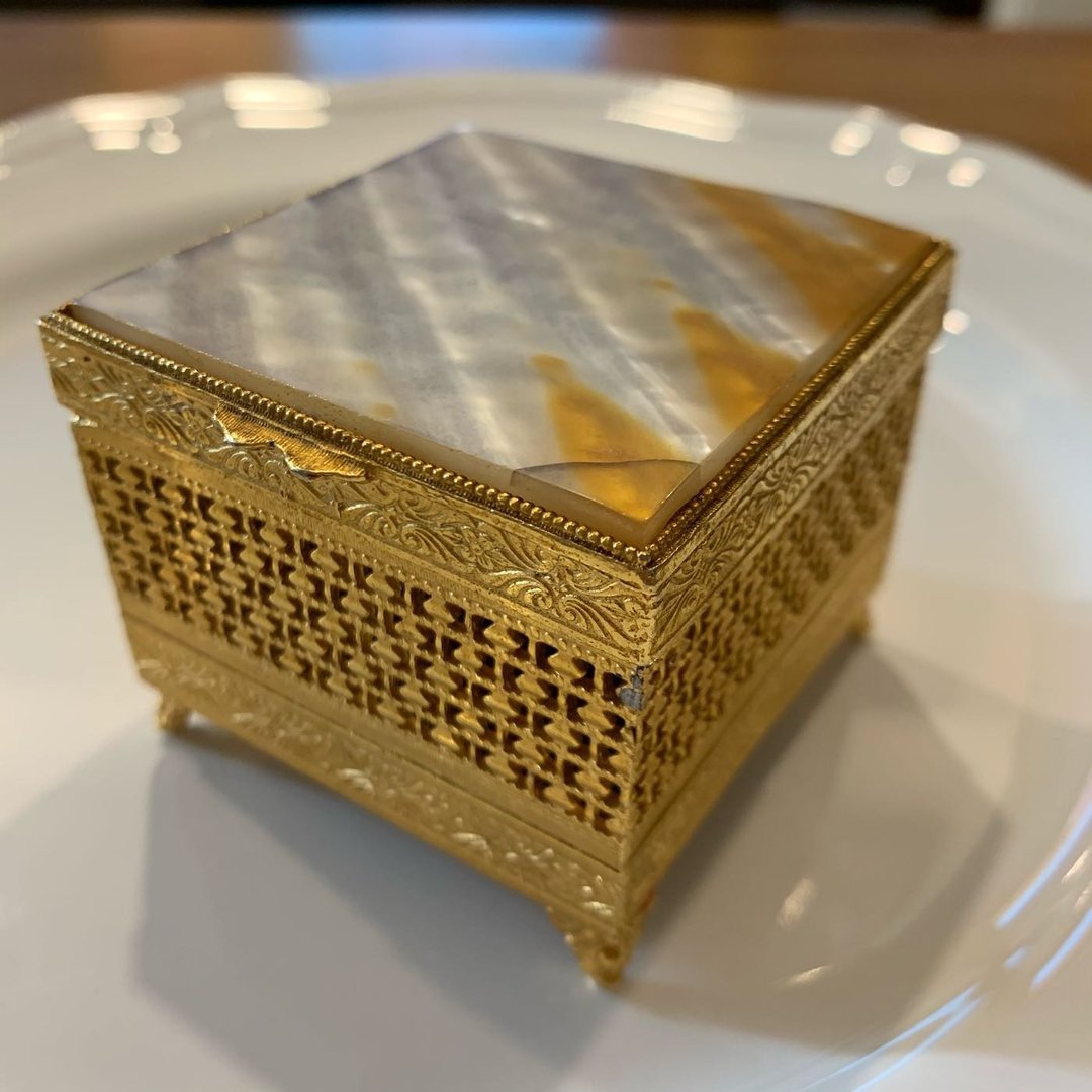Vintage Florenza 仿贝壳珠宝盒、饰品盒 - 其他 - 其他金属 