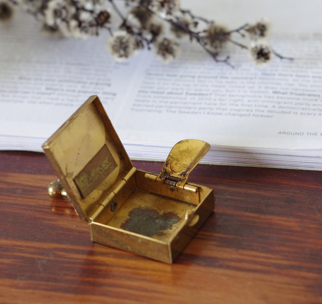 古董少见随身菸灰缸 W816 - 其他 - 其他金属 银色