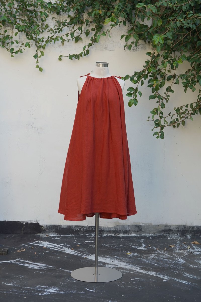 birphin | 浪花吊带裙 | 红 100%linen - 洋装/连衣裙 - 棉．麻 红色