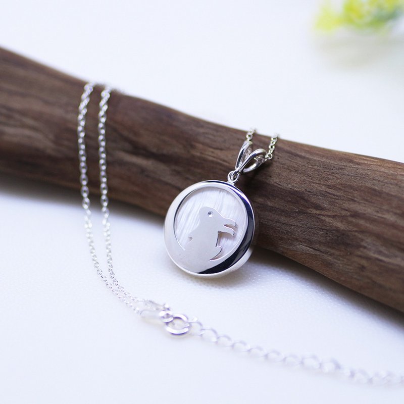 月兔坠饰 / 925 纯银 - 项链 - 纯银 银色