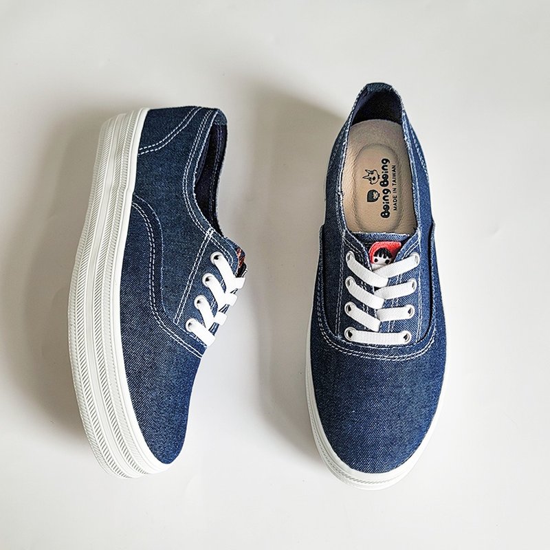 3色 须边自然感懒人鞋 免绑带帆布鞋 小白鞋 小红帽与大野狼 - 女款休闲鞋 - 棉．麻 蓝色