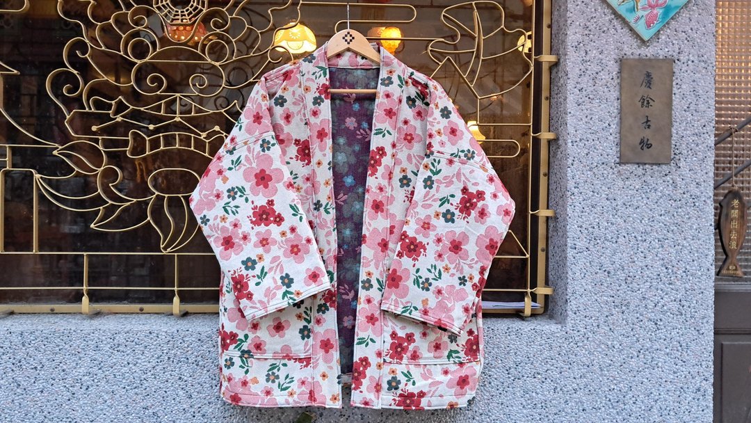 AMIN'S SHINY WORLD 粉红的樱花世界 KIMONO - 女装休闲/机能外套 - 棉．麻 粉红色