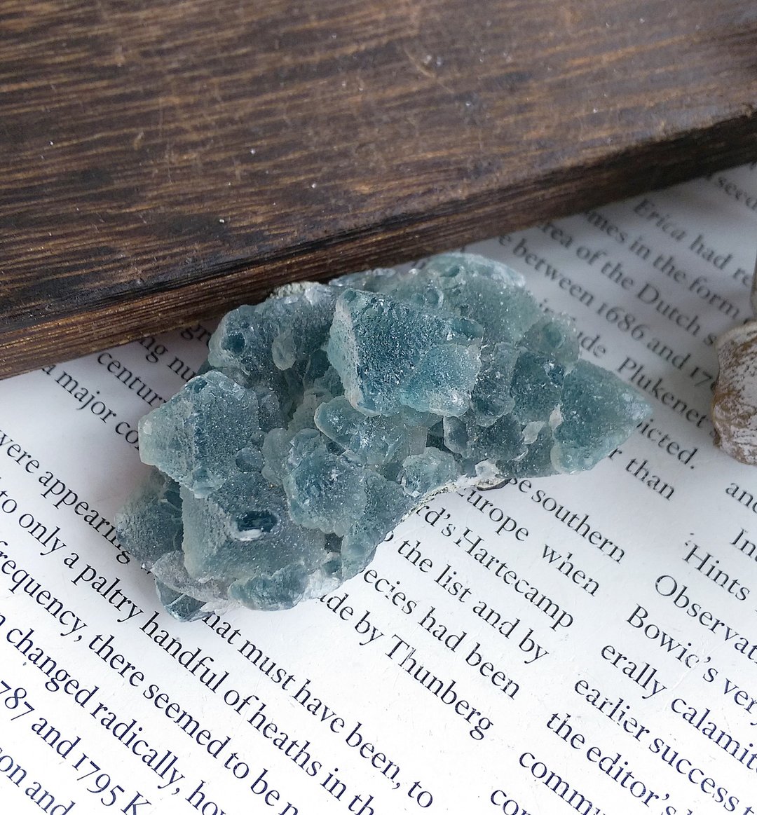 Fluorite 内蒙产地 八面体 蓝萤石 天然矿石 原矿 - 摆饰 - 其他材质 