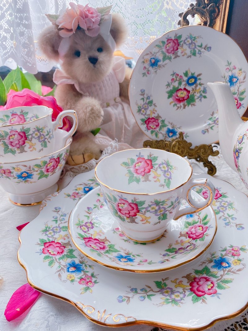 1940年英国制Royal Stafford骨瓷手绘牡丹花咖啡杯花茶杯两件组 - 茶具/茶杯 - 瓷 多色